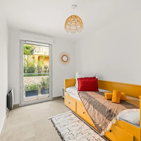 Val D'or, Moderne Et Famillial Pour 4 Personnes, Parking, Centre Gare Apartment Menton
